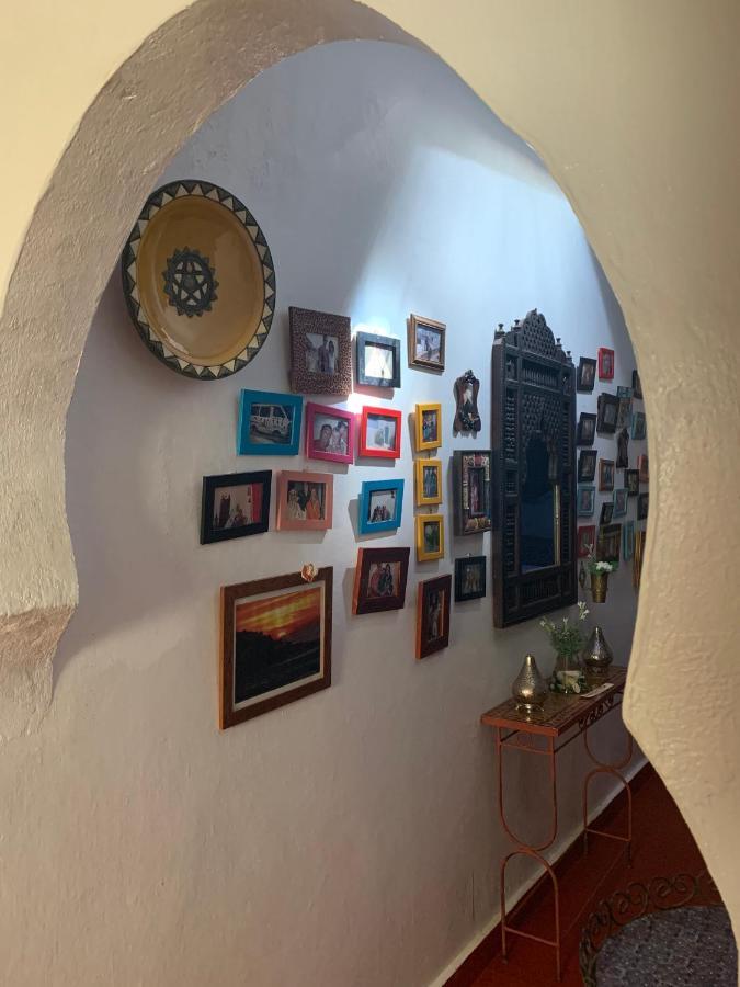 HATHOR ,Casa marroquí con dos terrazas en la Medina antigua , ideal parejas!! Asilah Exterior foto