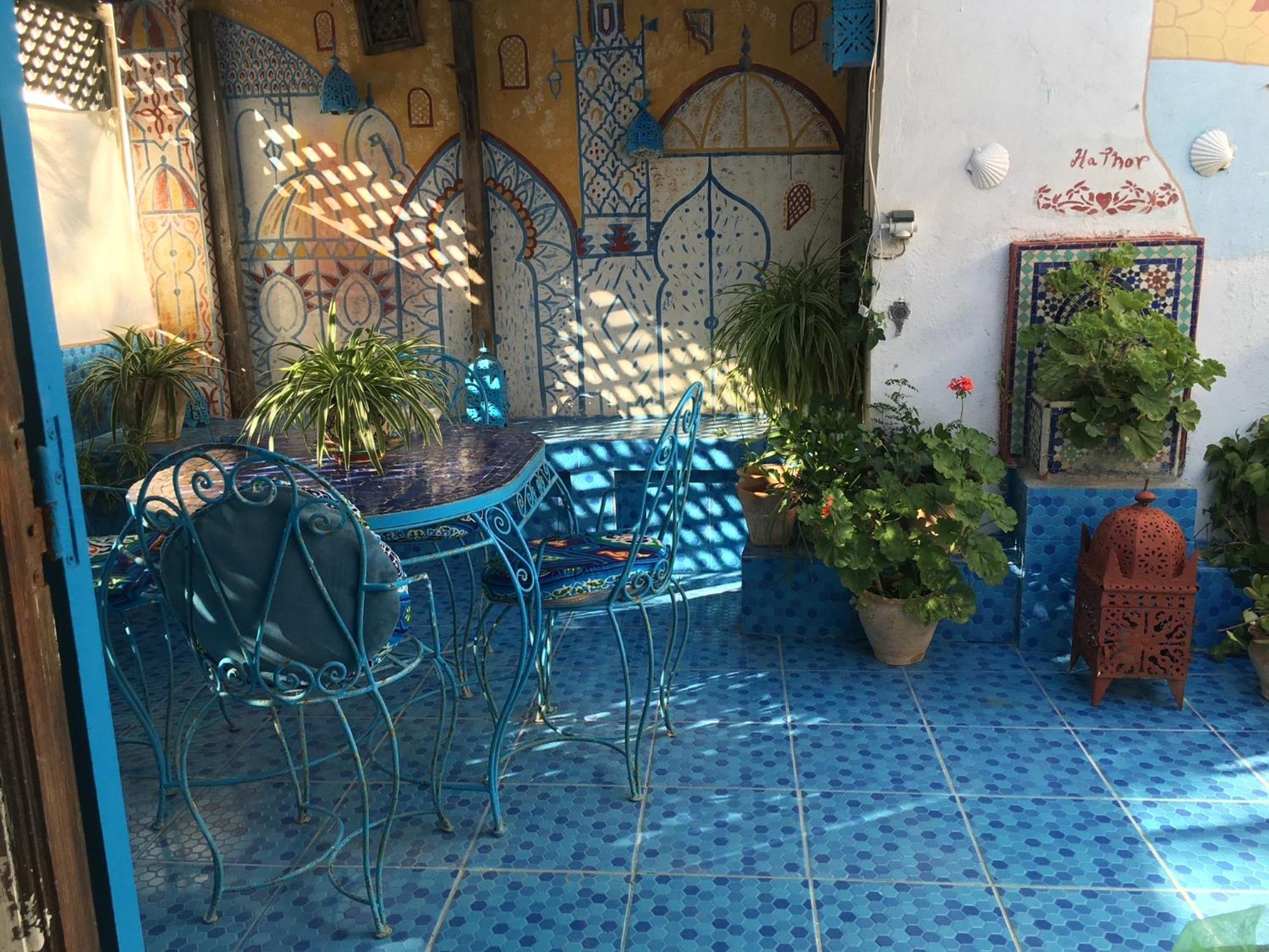 HATHOR ,Casa marroquí con dos terrazas en la Medina antigua , ideal parejas!! Asilah Exterior foto